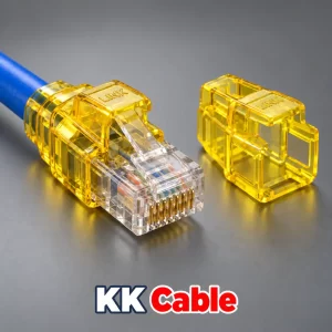ยางครอบหัว RJ45 LINK CAT6 แบบล็อกสีเหลือง รุ่น US-6625A แบบใส พร้อมตัวอย่างติดตั้งกับหัว RJ45 และข้อความ KK Cable